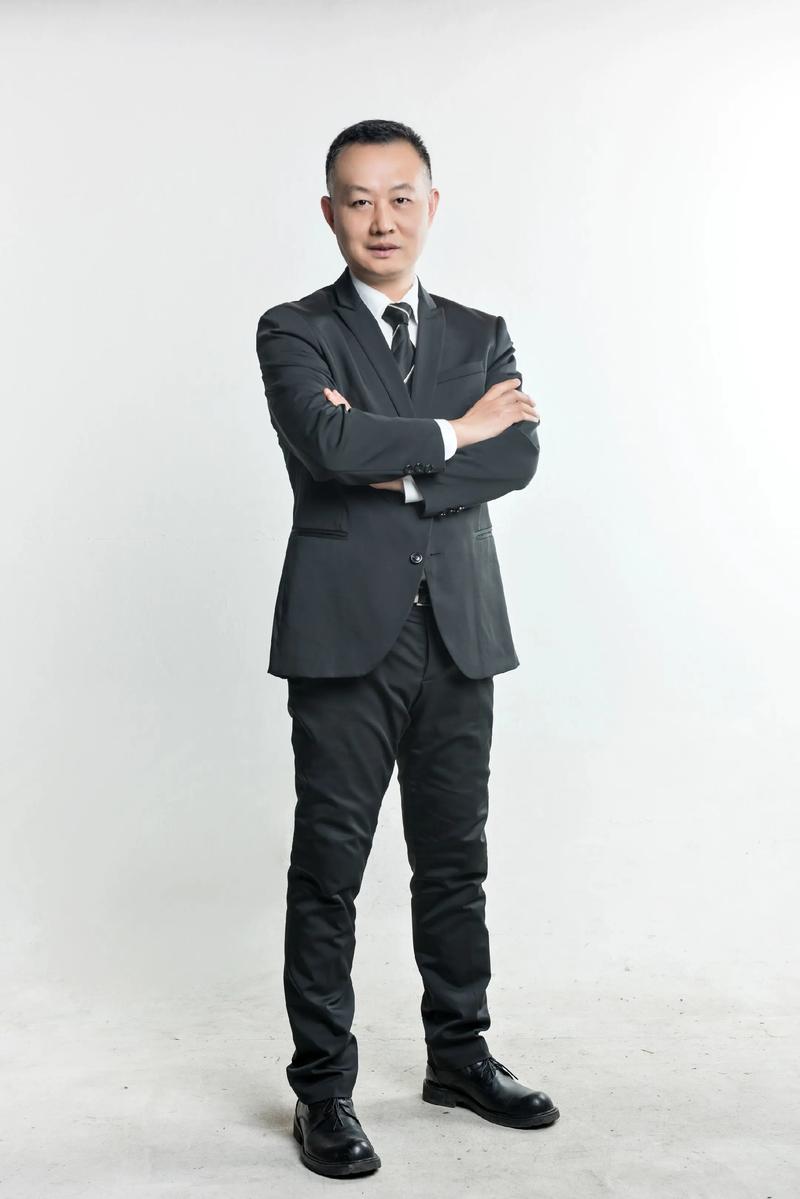 雷晓琼 创始人 & 执行董事